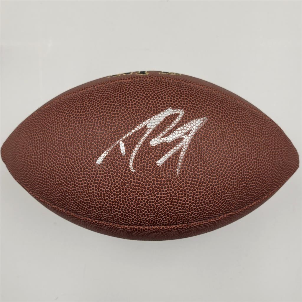 Drew Brees Signed Wilson NFL Football New Orleans Saints Beckett Authenticated: Drew Brees Signed Wilson NFL Football New Orleans Saints Beckett Authenticated This is an original signed Wilson replica NFL football featuring the autograph of Drew Brees, the legendary quarterback o