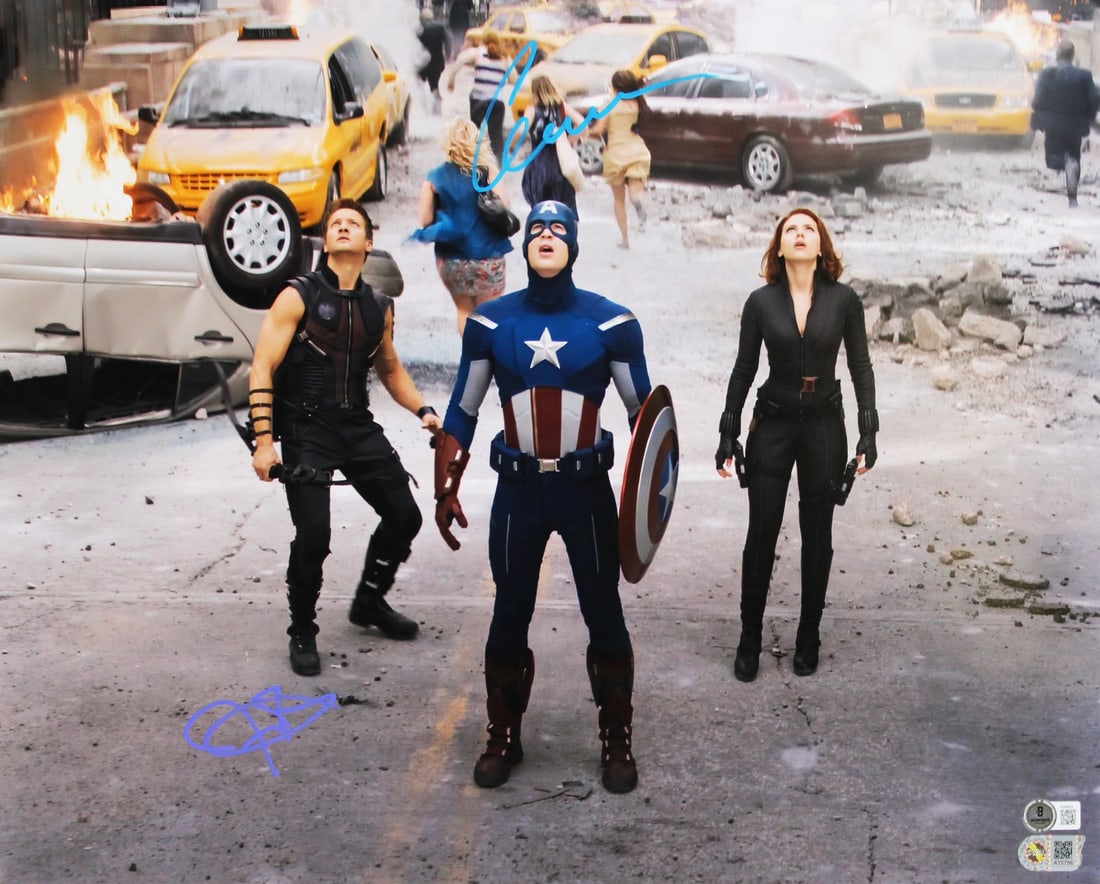 Beckett Certified Avengers 16x20 Photo Signed by Chris Evans and Jeremy Renner: Beckett Certified Avengers 16x20 Photo Signed by Chris Evans and Jeremy Renner This 16x20 photograph features authentic signatures from Chris Evans and Jeremy Renner, both stars of The Avengers. The p