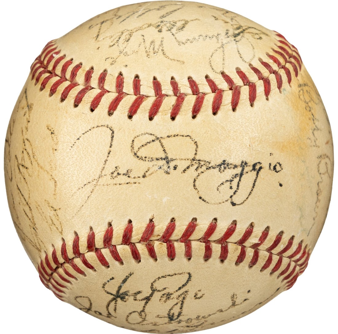 1950 Yankees Team Signed Baseball with DiMaggio Beckett COA: 1950 Yankees Team Signed Baseball with DiMaggio Beckett COA This original 1950 New York Yankees World Series Champions baseball is a remarkable collectible, featuring the autographs of twenty-nine leg