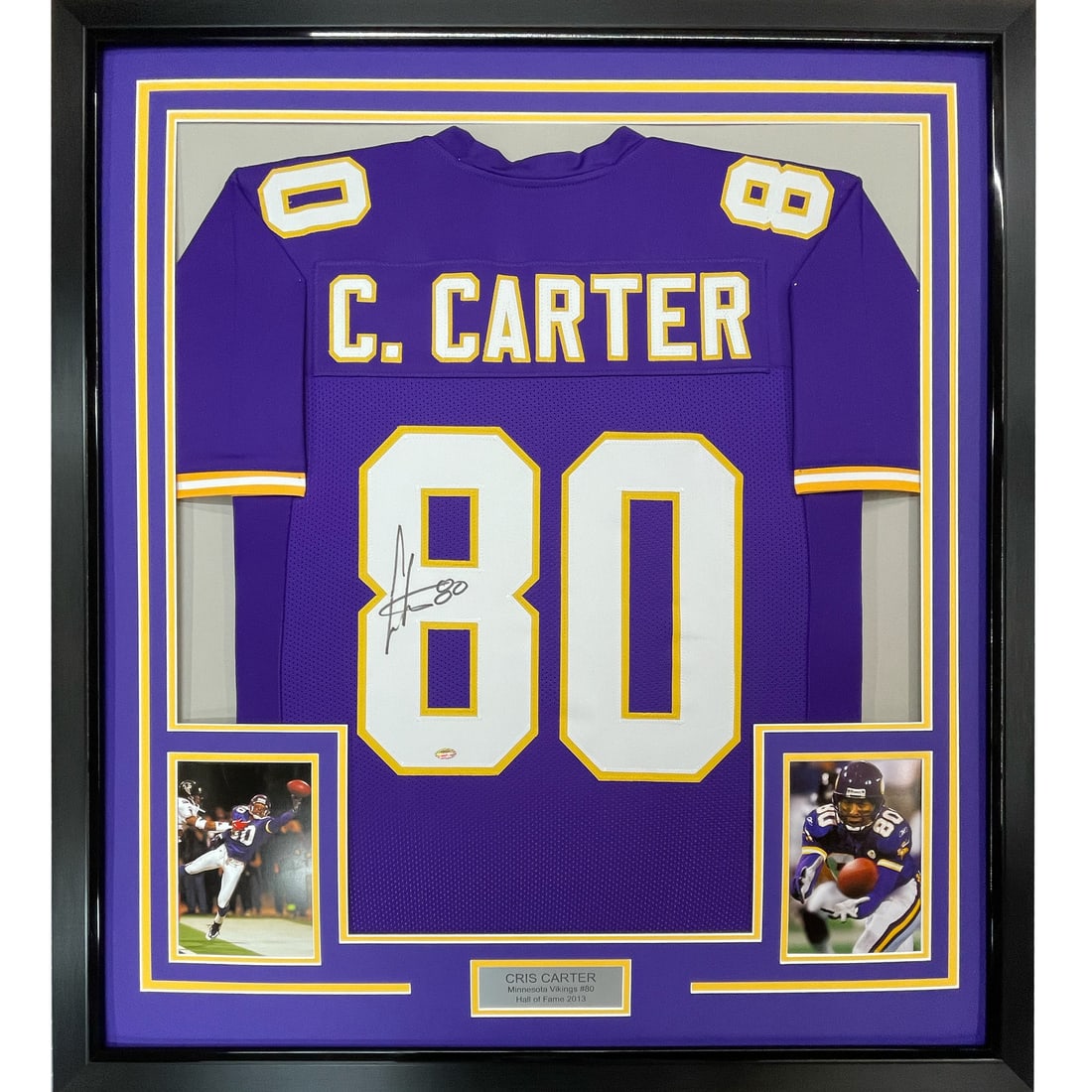 Framed Cris Carter Autographed Jersey 33x42 Minnesota Vikings JSA COA: Framed Cris Carter Autographed Jersey 33x42 Minnesota Vikings JSA COA This professionally framed and matted Cris Carter Minnesota Vikings jersey is a must-have for any football fan. The jersey measure