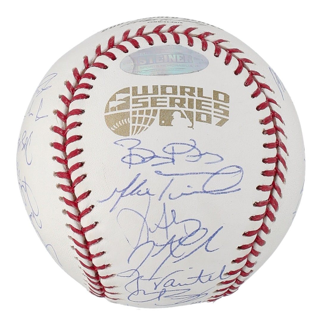 2007 Boston Red Sox World Series Signed Baseball Limited Edition 170/275 PSA/DNA COA: 2007 Boston Red Sox World Series Signed Baseball Limited Edition 170/275 PSA/DNA COA Celebrate the 2007 World Series champions with this limited edition official baseball, signed by 24 members of the 