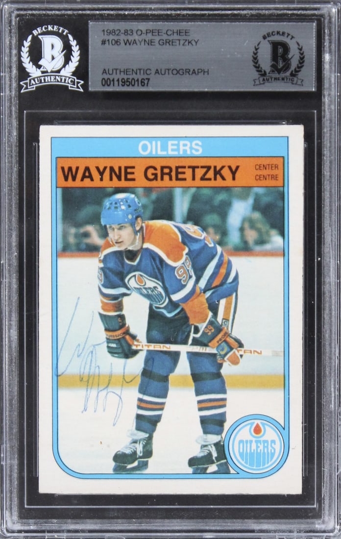 Beckett Slabbed Wayne Gretzky 1982 O-Pee-Chee #106 Signed Card: Beckett Slabbed Wayne Gretzky 1982 O-Pee-Chee #106 Signed Card This is an original 1982 O-Pee-Chee #106 hockey card featuring Wayne Gretzky of the Edmonton Oilers. The card has been personally signed 