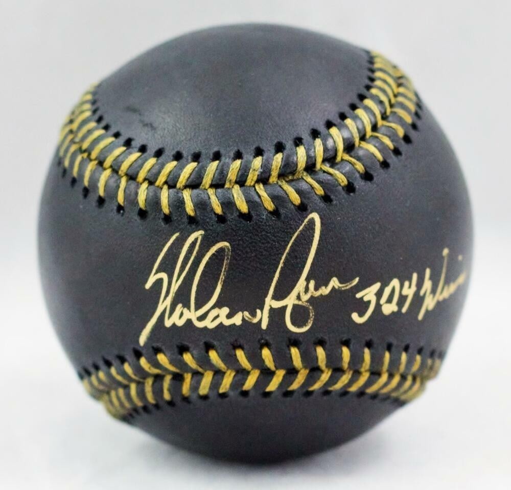Nolan Ryan signed Rawlings OML black baseball 324 wins AI verified (1 of 3)