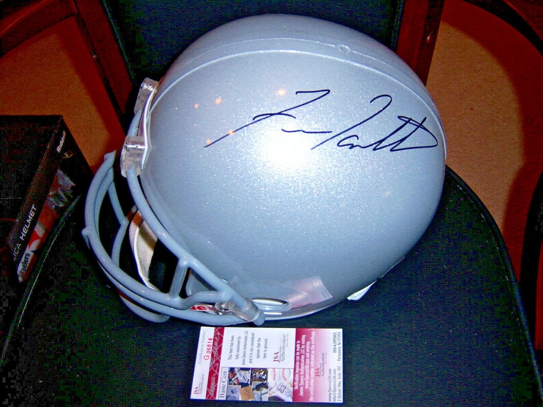 Signed Fran Tarkenton Georgia Bulldogs Replica Football Helmet JSA COA: Signed Fran Tarkenton Georgia Bulldogs Replica Football Helmet JSA COA This is a full-size replica helmet signed by Fran Tarkenton, representing the Georgia Bulldogs. The helmet comes with JSA/COA aut