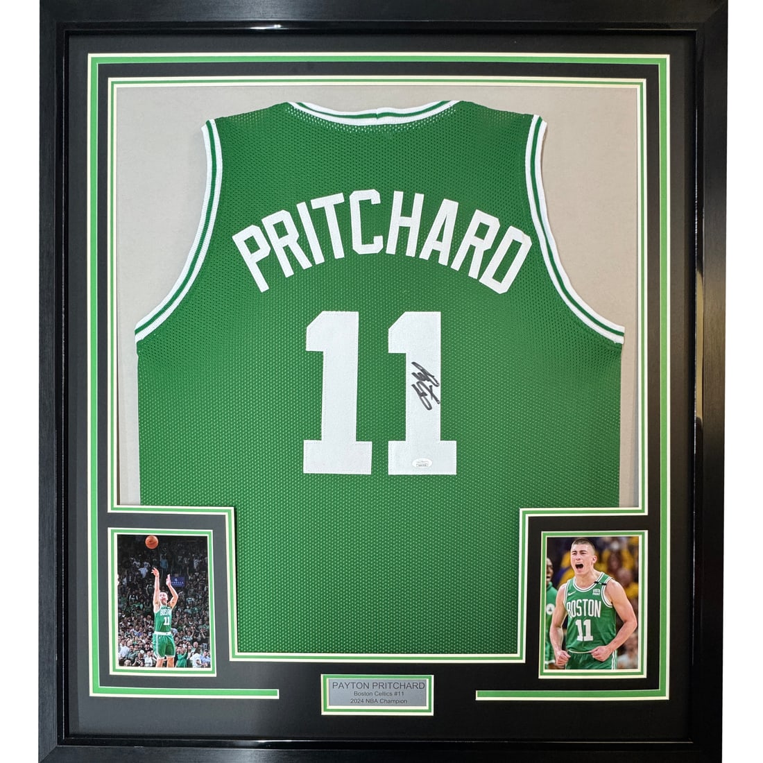 Autographed Payton Pritchard Boston Celtics Framed Jersey with JSA COA: Autographed Payton Pritchard Boston Celtics Framed Jersey with JSA COA This stunning framed autographed jersey features Payton Pritchard of the Boston Celtics, complete with a James Spence Authenticat