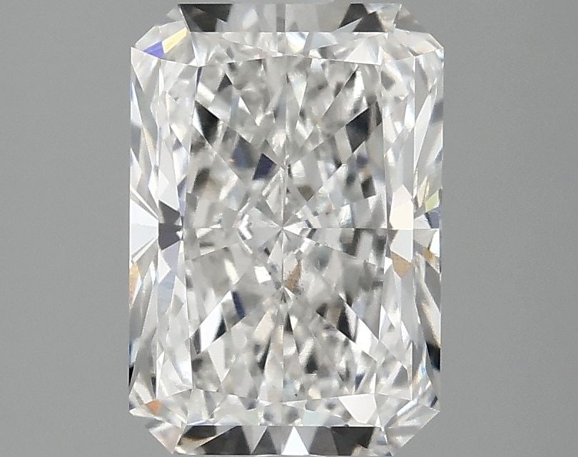 Loose Diamond - RADIANT 2.01ct E VS1: Loose Diamond - RADIANT 2.01ct E VS1 Source: This is a real non-mined Diamond that has been grown in a lab Shape: RADIANT Carats: 2.01 Color: E Clarity: VS1 Certification: IGI Video: