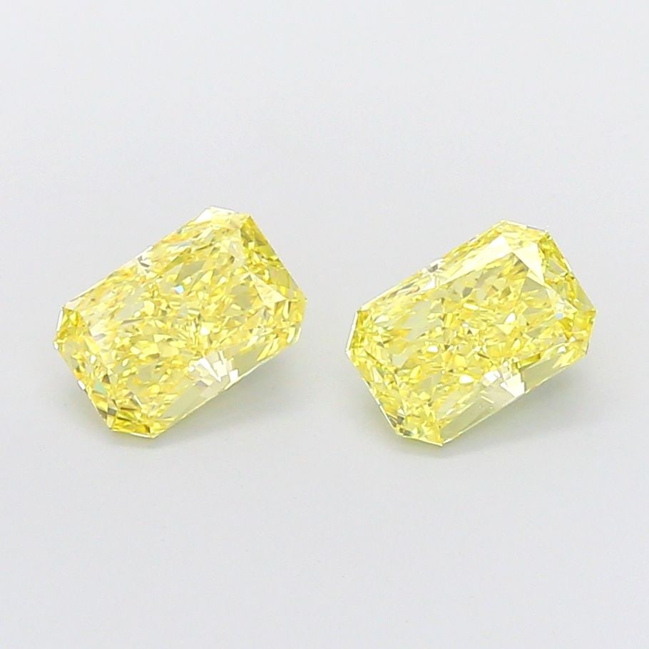 Loose Diamond - RADIANT 2.38ct Fancy Intense Yellow VVS2: Loose Diamond - RADIANT 2.38ct Fancy Intense Yellow VVS2 Source: This is a real non-mined Diamond that has been grown in a lab Shape: RADIANT Carats: 2.38 Color: Fancy Intense Yellow Certification: IG
