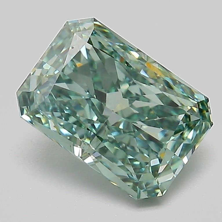 Loose Diamond - RADIANT 2.08ct Fancy Vivid Green VVS2: Loose Diamond - RADIANT 2.08ct Fancy Vivid Green VVS2 Source: This is a real non-mined Diamond that has been grown in a lab Shape: RADIANT Carats: 2.08 Color: Fancy Vivid Green Certification: IGI Vide