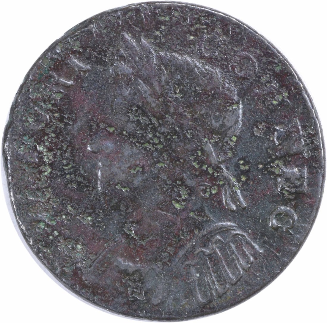 1786 Connecticut Colonial Copper Coin Mailed Bust Left VF: 1786 Connecticut Colonial Copper Coin Mailed Bust Left VF 1786 Connecticut Copper colonial coin with Mailed Bust Left design. This circulated, uncertified example is graded VF and is offered as a pre-
