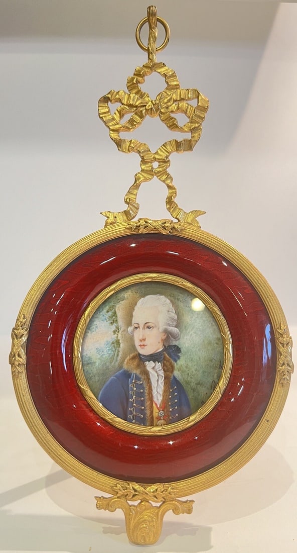 Antique French Bronze Enamel Picture Frame by Aine Perret: Antique French Bronze Enamel Picture Frame by Aine Perret This exquisite late 19th-century French picture frame is crafted from bronze enamel and showcases a stunning miniature depicting a man in form