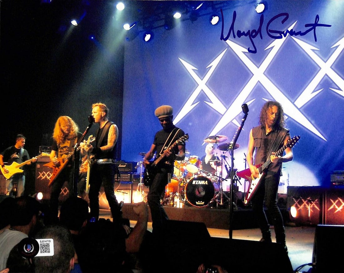 8x10 Concert Photo Lloyd Grant Signed Beckett Authenticated Metallica Guitarist (1 of 1)