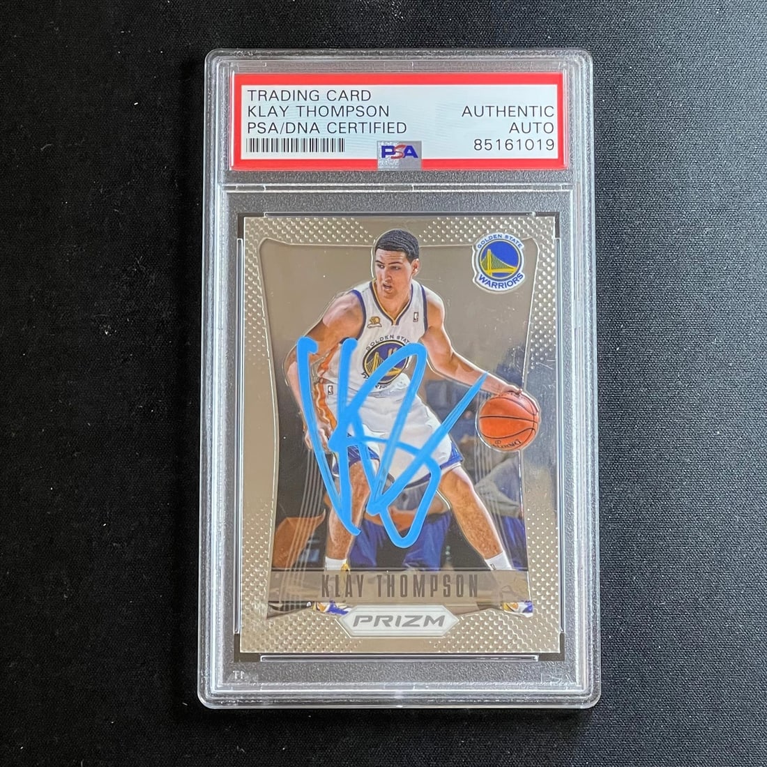 Klay Thompson 2012-13 Panini Prizm #203 Signed Rookie Card PSA Authenticated: Klay Thompson 2012-13 Panini Prizm #203 Signed Rookie Card PSA Authenticated This is a 2012-13 Panini Prizm #203 signed rookie card of Klay Thompson, featuring a professional-grade autograph. Encapsul