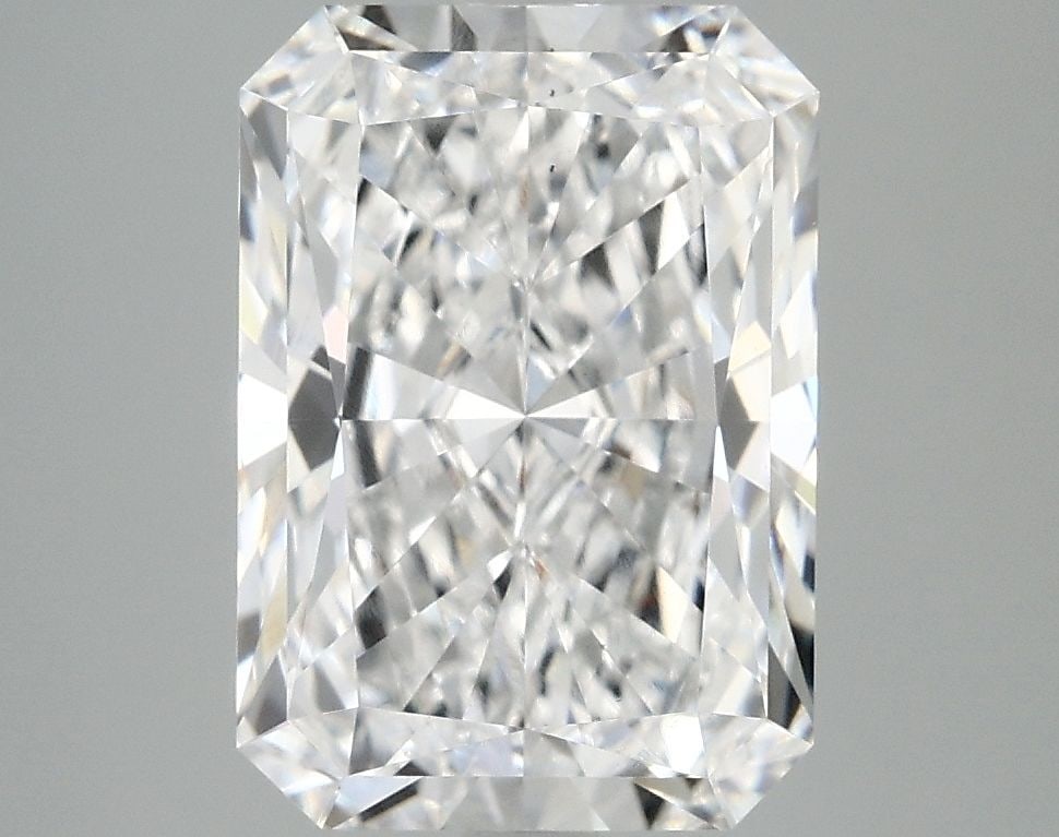 Loose Diamond - RADIANT 4.09ct D VS1: Loose Diamond - RADIANT 4.09ct D VS1 Source: This is a real non-mined Diamond that has been grown in a lab Shape: RADIANT Carats: 4.09 Color: D Clarity: VS1 Certification: IGI Video: