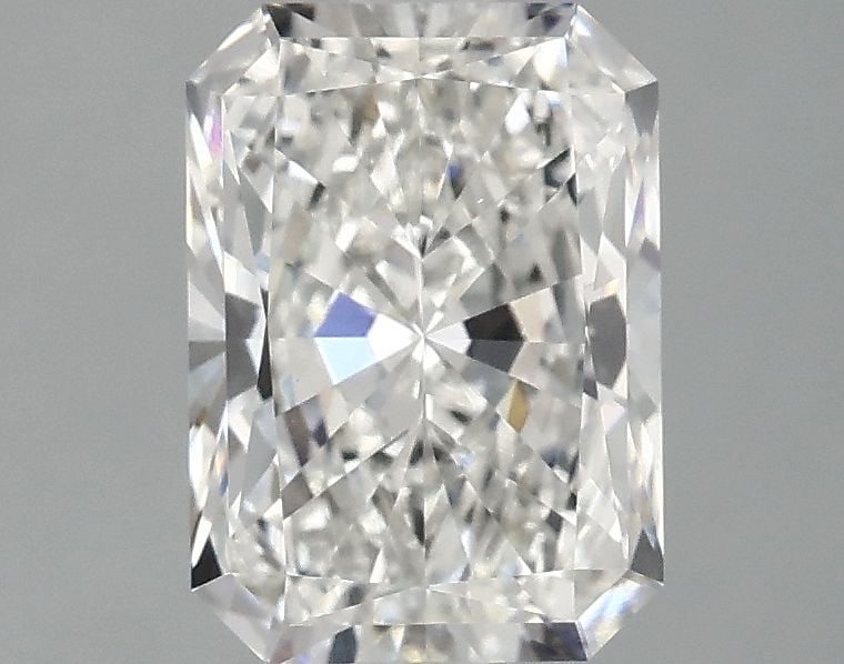 Loose Diamond - RADIANT 2.02ct F VS1: Loose Diamond - RADIANT 2.02ct F VS1 Source: This is a real non-mined Diamond that has been grown in a lab Shape: RADIANT Carats: 2.02 Color: F Clarity: VS1 Certification: IGI Video: