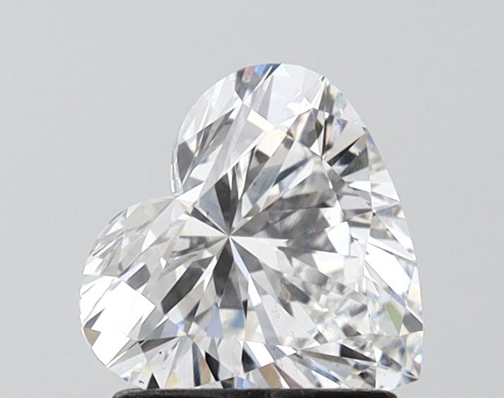 Loose Diamond - HEART 1.26ct E VS2: Loose Diamond - HEART 1.26ct E VS2 Source: This is a real non-mined Diamond that has been grown in a lab Shape: HEART Carats: 1.26 Color: E Clarity: VS2 Certification: IGI Video: