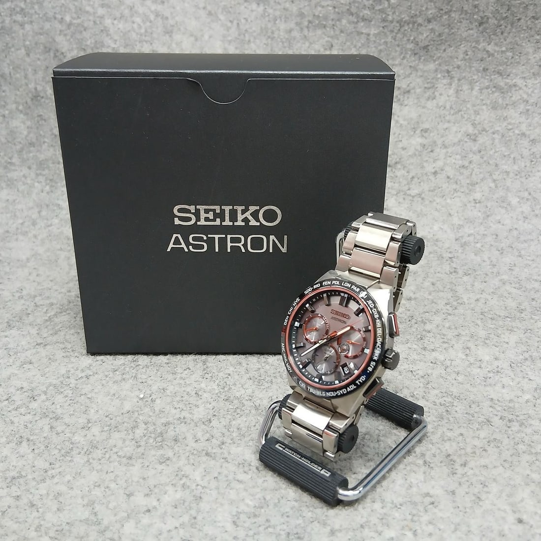SEIKO 5X53-0BX0 Astron Nextar Mens Titanium Wristwatch: SEIKO 5X53-0BX0 Astron Nextar Mens Titanium Wristwatch Pre-owned Seiko Astron Nextar Shohei Ohtani 2022 Limited Edition men's wristwatch. This Japan-made watch features a titanium case and titanium ba