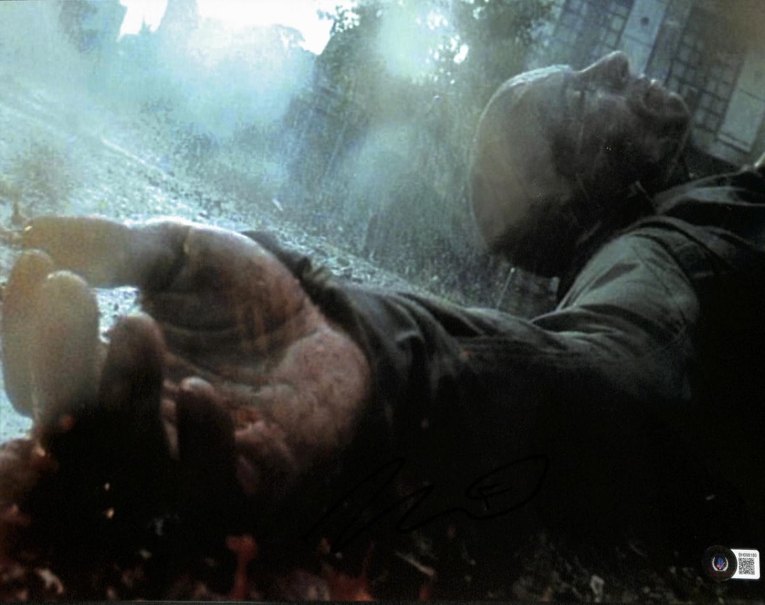 Vin Diesel autographed 11x14 Saving Private Ryan photo Beckett (1 of 1)