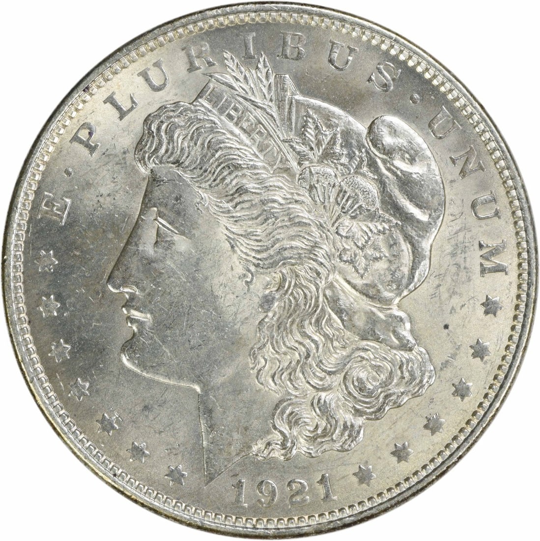 1921 Silver Morgan Dollar Brilliant Uncirculated Philadelphia Mint Uncertified: 1921 Silver Morgan Dollar Brilliant Uncirculated Philadelphia Mint Uncertified This is a 1921 Morgan Silver Dollar from the United States, featuring a bright uncirculated (BU) grade. The coin is compo
