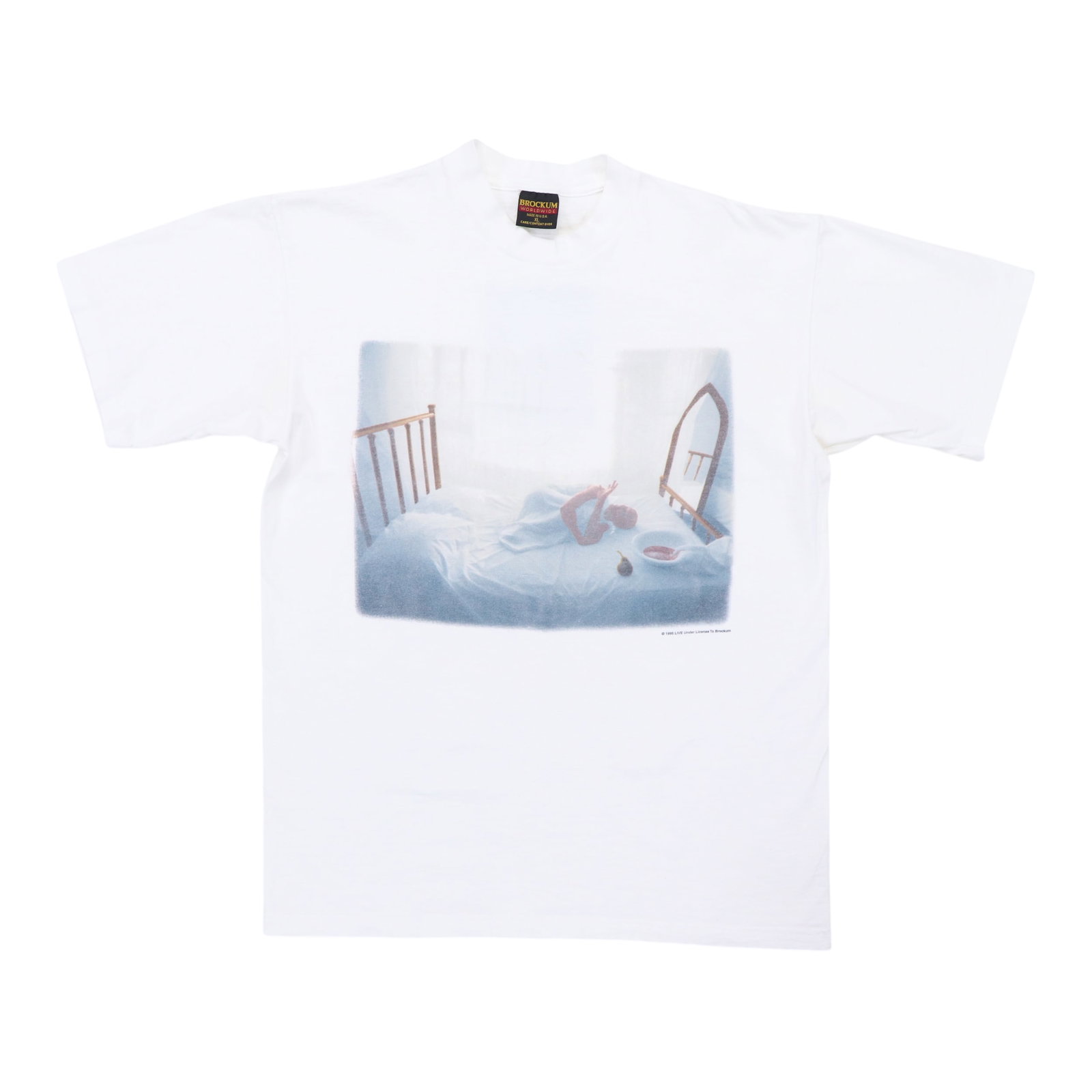Vintage 1995 Live Band White Cotton T-Shirt Extra Large: Vintage 1995 Live Band White Cotton T-Shirt Extra Large This is an original vintage 1995 Live Shirt featuring both front and back graphics. The shirt is made from 100% cotton and comes in white. It is