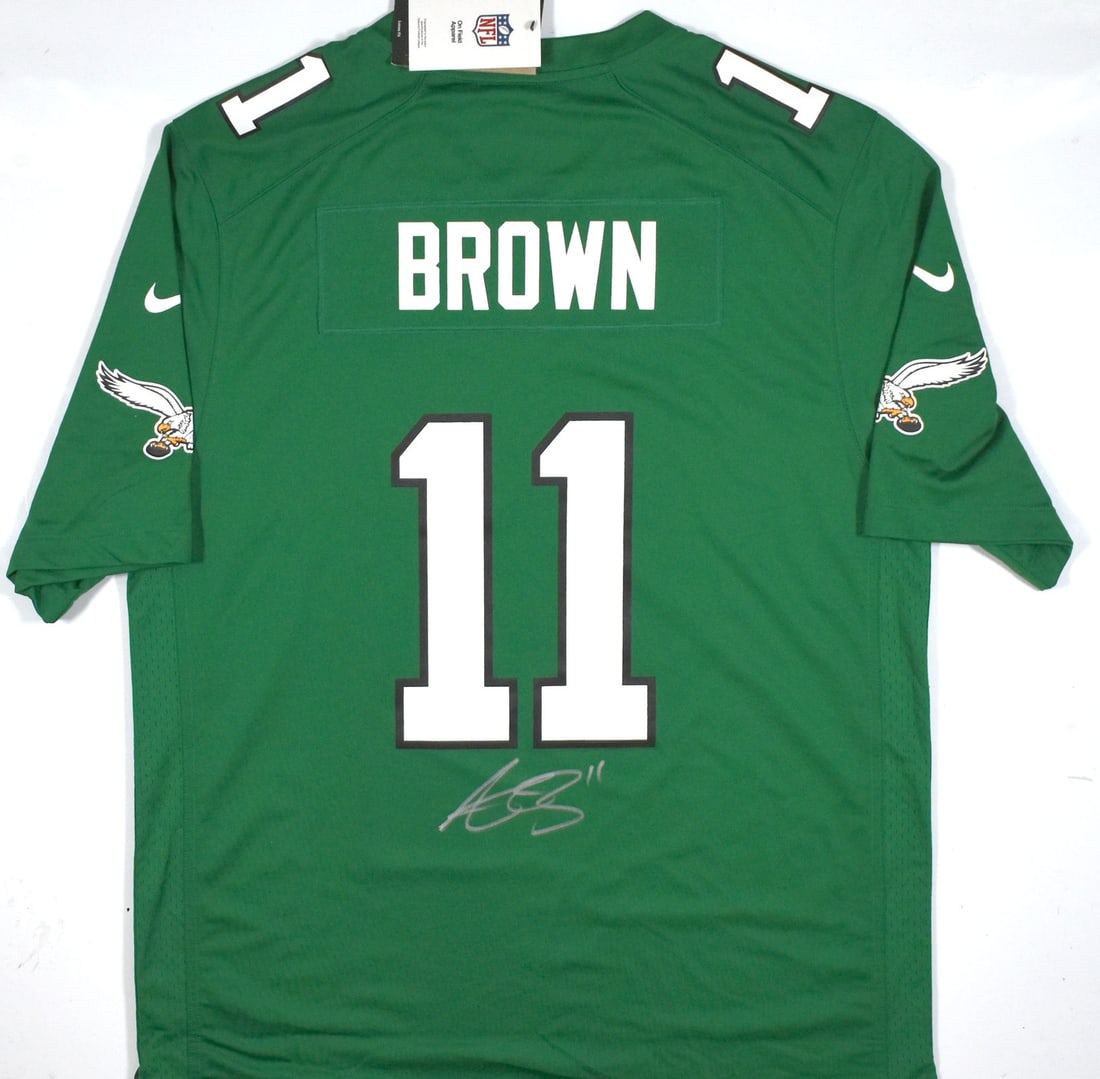 Nike Eagles Game Jersey Signed by A.J. Brown Beckett Hologram: Nike Eagles Game Jersey Signed by A.J. Brown Beckett Hologram Autographed Philadelphia Eagles Nike game jersey featuring A.J. Brown. This original football jersey is pre-owned and identified as a Beck