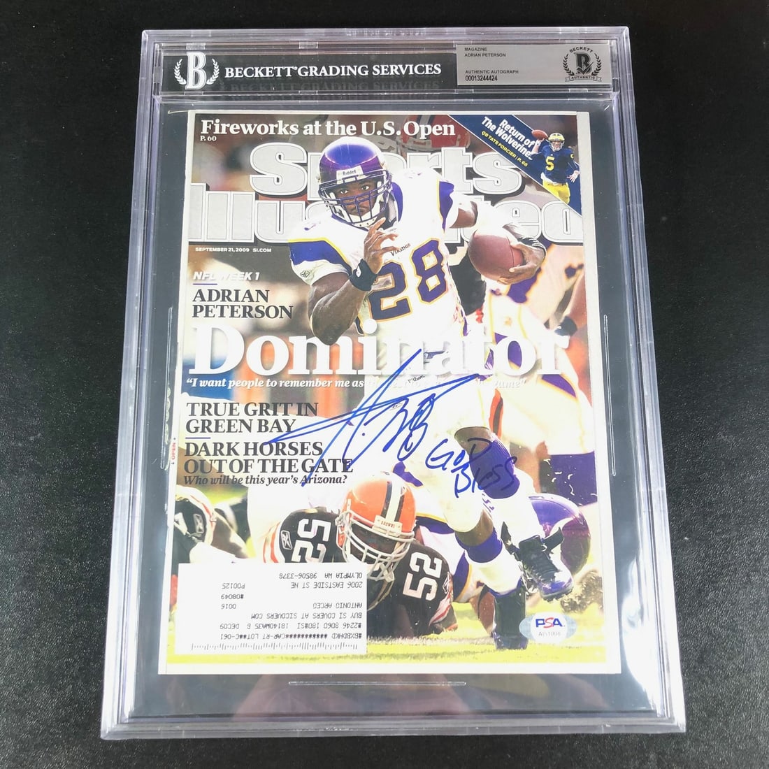 Adrian Peterson Signed Sports Illustrated Magazine BAS Authenticated (1 of 3)