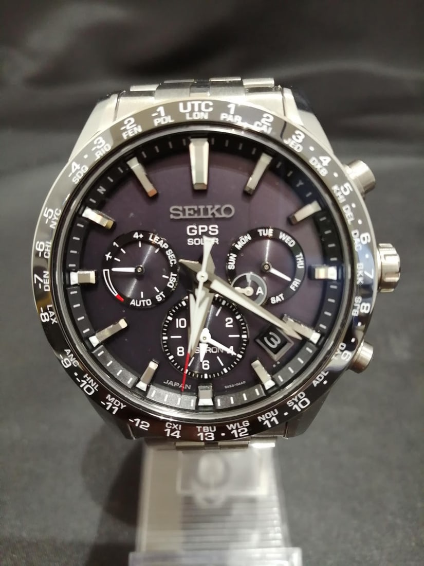 Seiko 5X53-0AB0 Astron GPS Solar men's titanium wristwatch: Seiko 5X53-0AB0 Astron GPS Solar men's titanium wristwatch SEIKO ASTRON GPS Solar men's wristwatch with a black dial and model number 5X53-0AB0. It is a pre-owned item made in Japan, featuring a sapph
