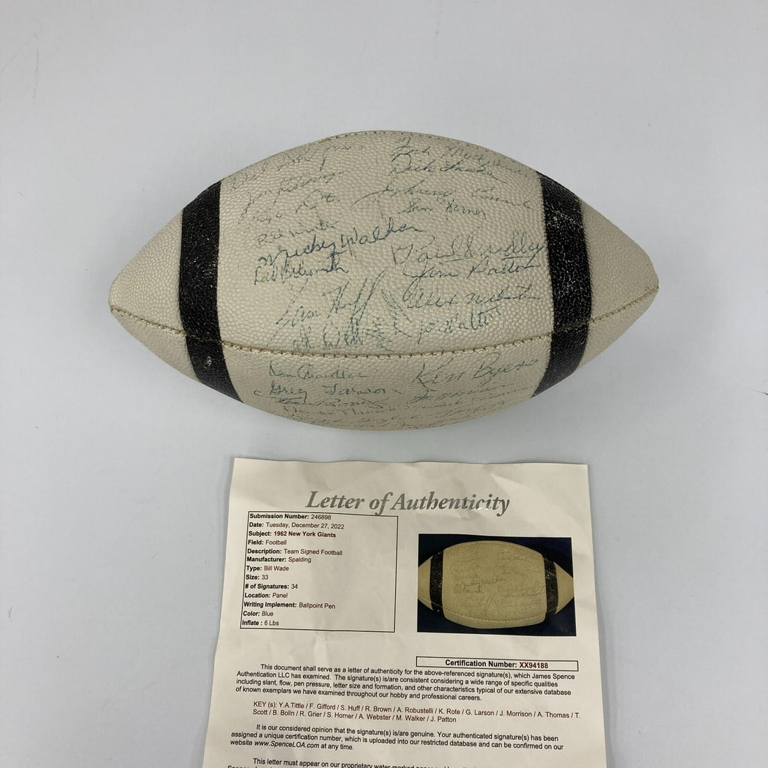 1962 New York Giants Team Signed Spalding Football 34 Signatures JSA COA: 1962 New York Giants Team Signed Spalding Football 34 Signatures JSA COA This 1962 New York Giants team-signed Spalding football is a remarkable collectible, boasting 34 signatures from the team that 