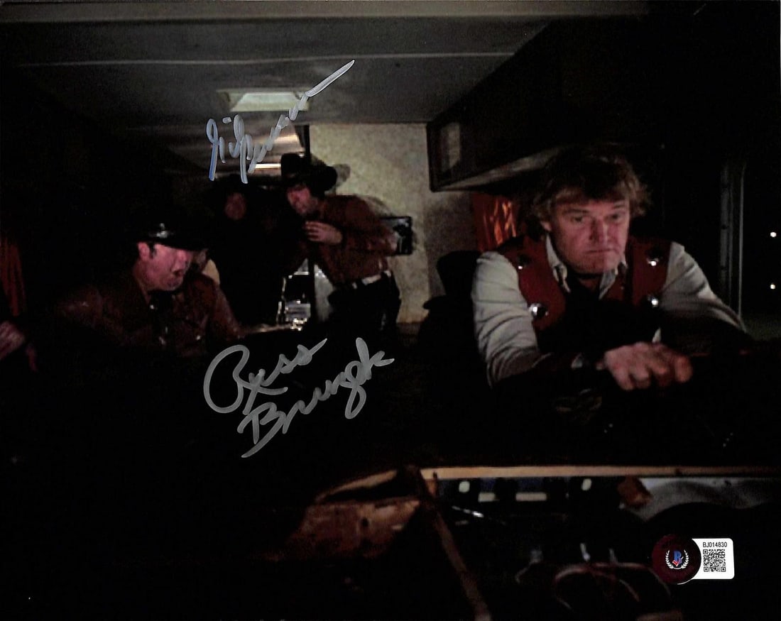 8x10 Blues Brothers photo signed by Russ Bruzek and Gil Pearson Beckett: 8x10 Blues Brothers photo signed by Russ Bruzek and Gil Pearson Beckett This is a signed 8x10 photograph from the 1980 comedy film The Blues Brothers, featuring the signatures of Russ Bruzek and Gil P