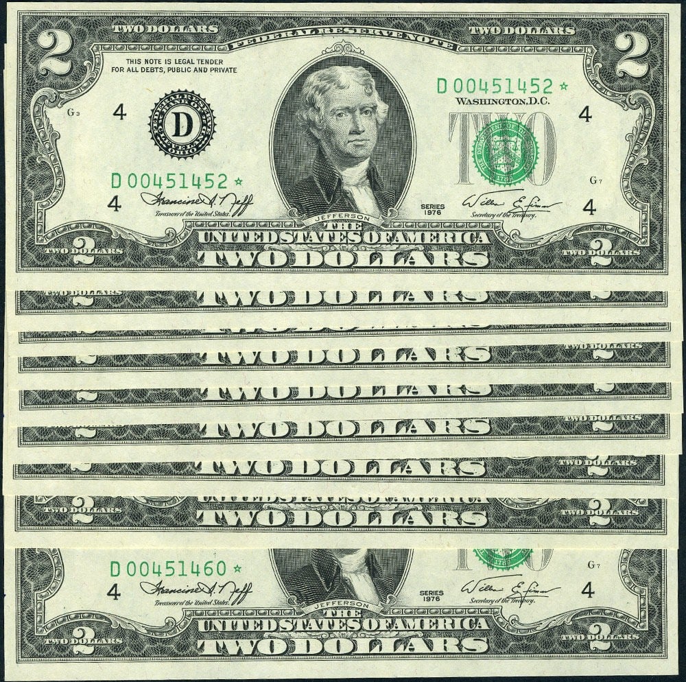 9 Consecutive 1976 $2 Federal Reserve Star Notes CH Gem CU Pack: 9 Consecutive 1976 $2 Federal Reserve Star Notes CH Gem CU Pack This is a pack of nine consecutive 1976 $2 Federal Reserve notes, series FR. 1935 D*, featuring star notes. Each bill is uncirculated an