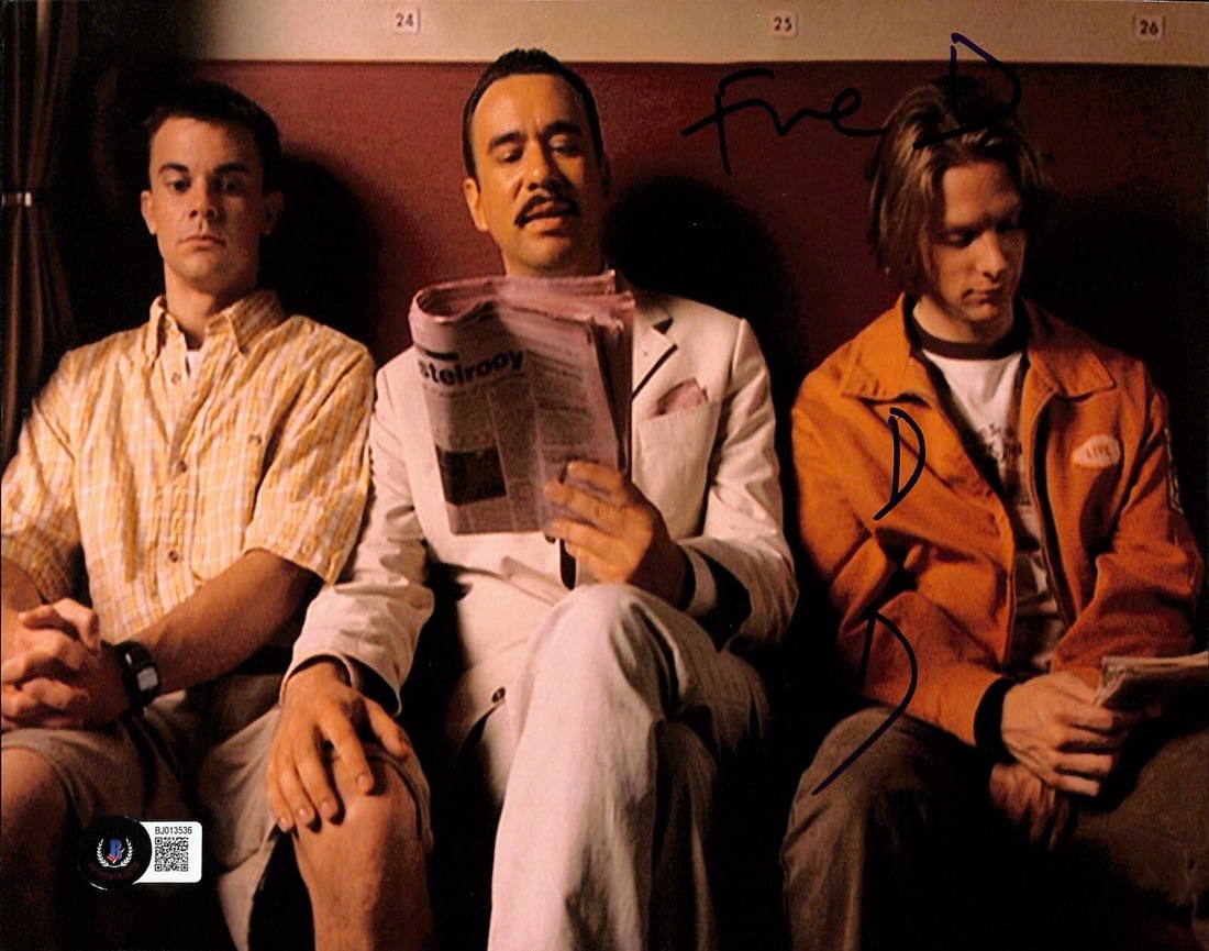 Fred Armisen Signed 8x10 EuroTrip Photo Beckett Certified: Fred Armisen Signed 8x10 EuroTrip Photo Beckett Certified This is an autographed 8x10 photograph of Fred Armisen, known for his role as the "Creepy Italian Guy" in the movie EuroTrip. The autograph is