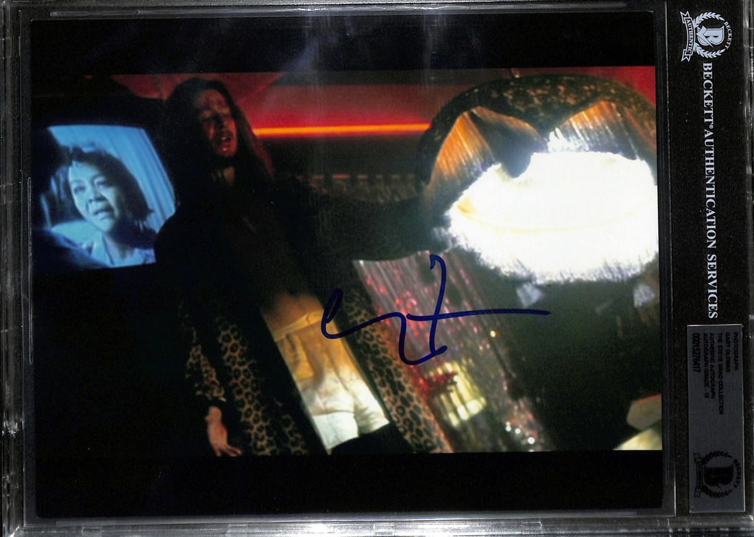 Beckett authenticated Gary Oldman Drexl Spivey signed 8x10 photo: Beckett authenticated Gary Oldman Drexl Spivey signed 8x10 photo This is an 8x10 photograph signed by Gary Oldman, featuring his portrayal of Drexl Spivey in the film "True Romance." The autograph has