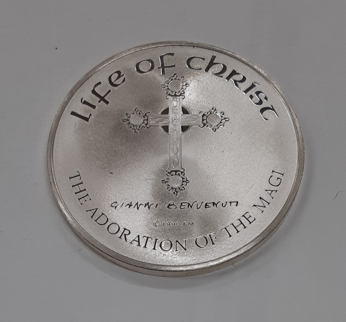 Adoration of Magi Sterling Silver Medal from Life of Christ by Benvenuti: Adoration of Magi Sterling Silver Medal from Life of Christ by Benvenuti This Franklin Mint Life of Christ medal features artwork by Gianni Benvenuti, depicting the Adoration of the Magi. Produced in 