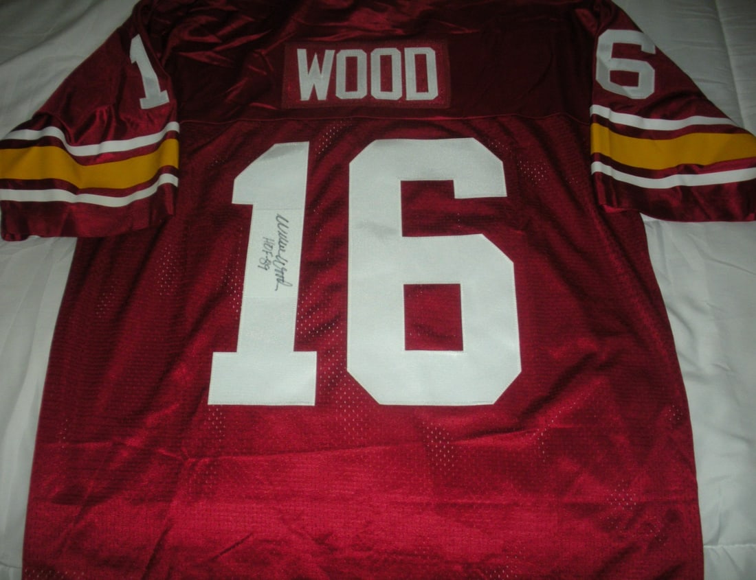 Signed Nike Jersey Willie Wood USC Trojans with Certificate of Authenticity: Signed Nike Jersey Willie Wood USC Trojans with Certificate of Authenticity This is an official licensed Nike jersey signed by Willie Wood, representing the USC Trojans. The jersey is an original coll