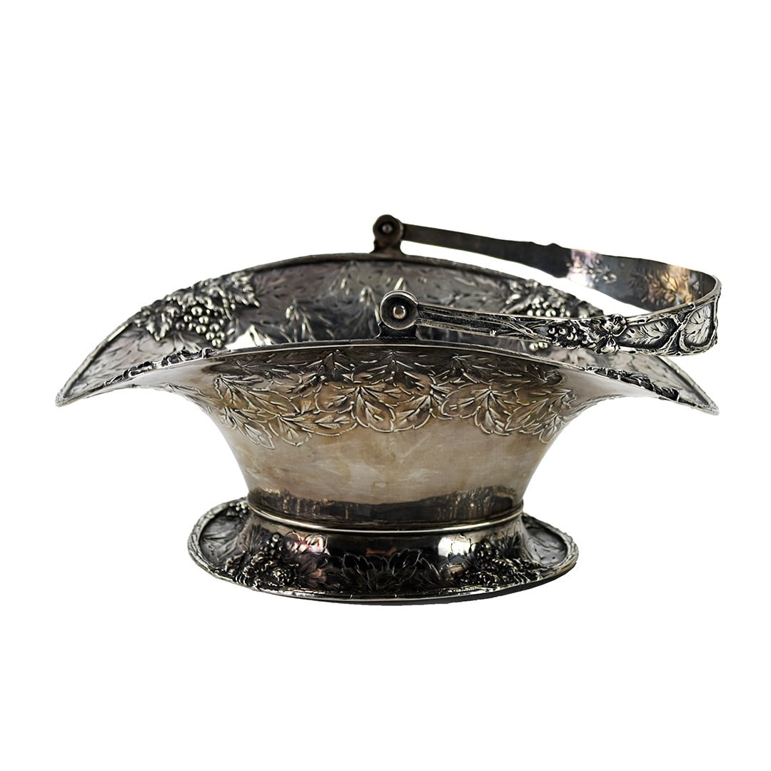 Oval sterling silver handled fruit bowl 19.03 ozt (1 of 6)