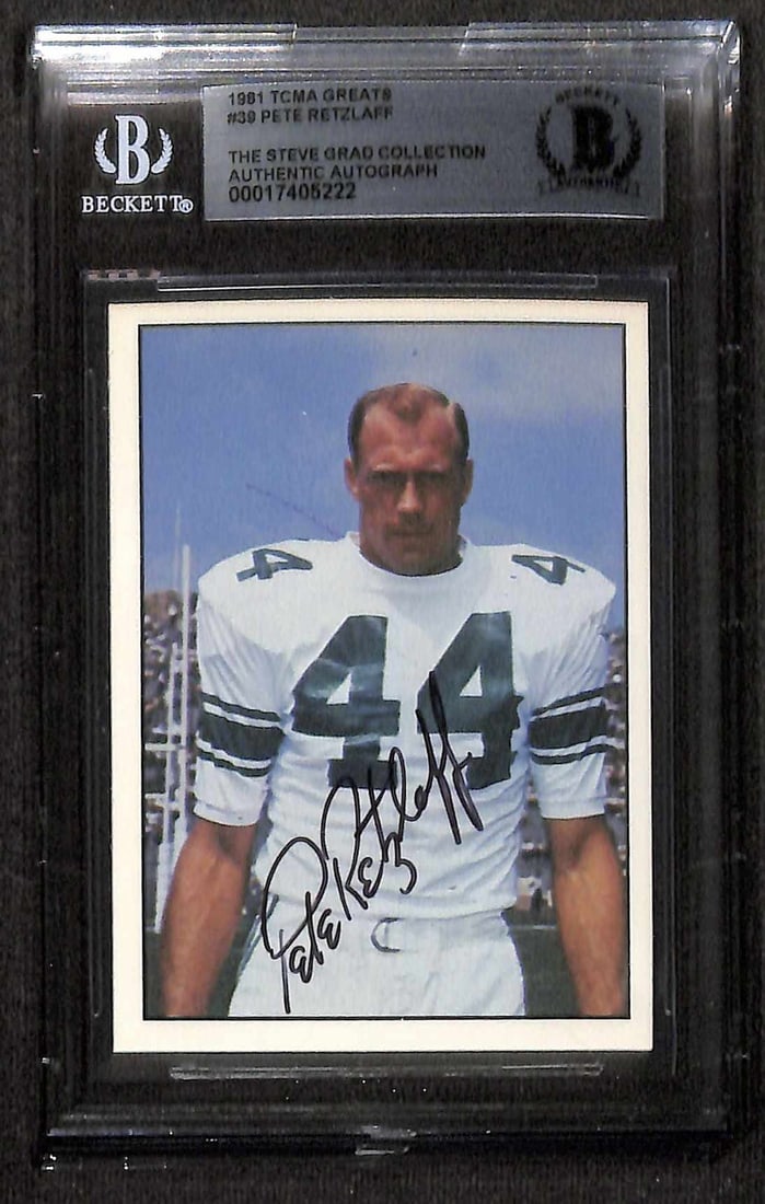 Autographed 1981 TCMA Greats #39 Football Card Pete Retzlaff Beckett Authenticated: Autographed 1981 TCMA Greats #39 Football Card Pete Retzlaff Beckett Authenticated This is an original 1981 TCMA Greats #39 sports trading card featuring Philadelphia Eagles tight end Pete Retzlaff. T