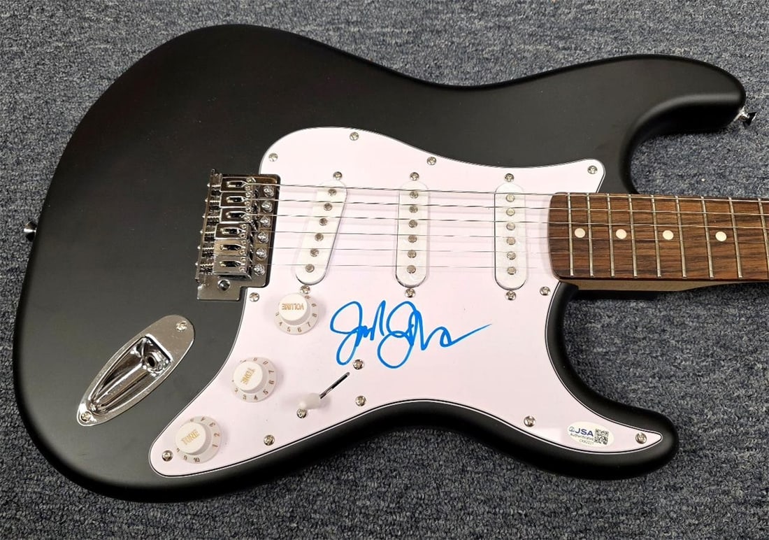 Fender Squire electric guitar autographed by Jack Johnson with JSA certificate (1 of 6)