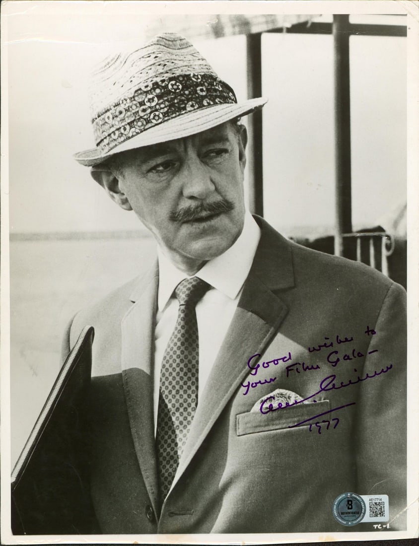 Alec Guinness signed 8x10 black and white photo Beckett authenticated (1 of 3)