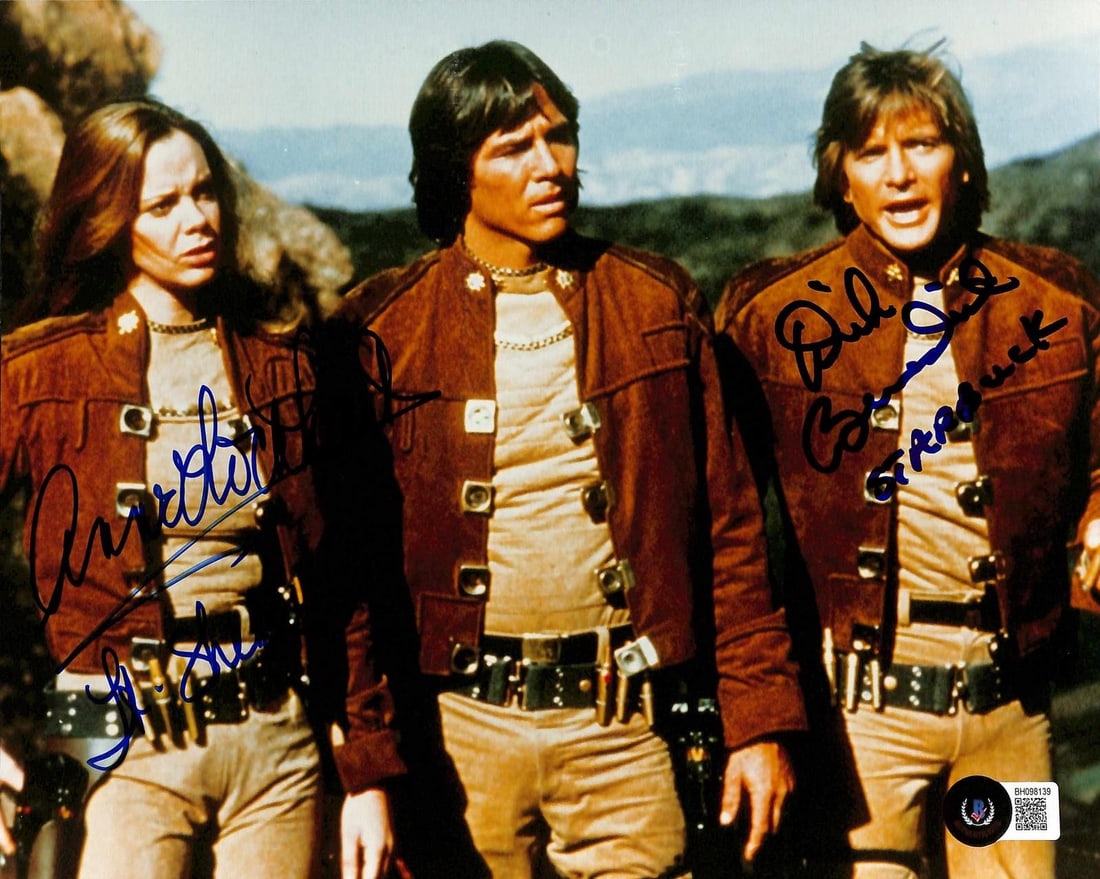 Battlestar Galactica cast photo signed by Dirk Benedict and Anne Lockhart 11x14 Beckett (1 of 1)