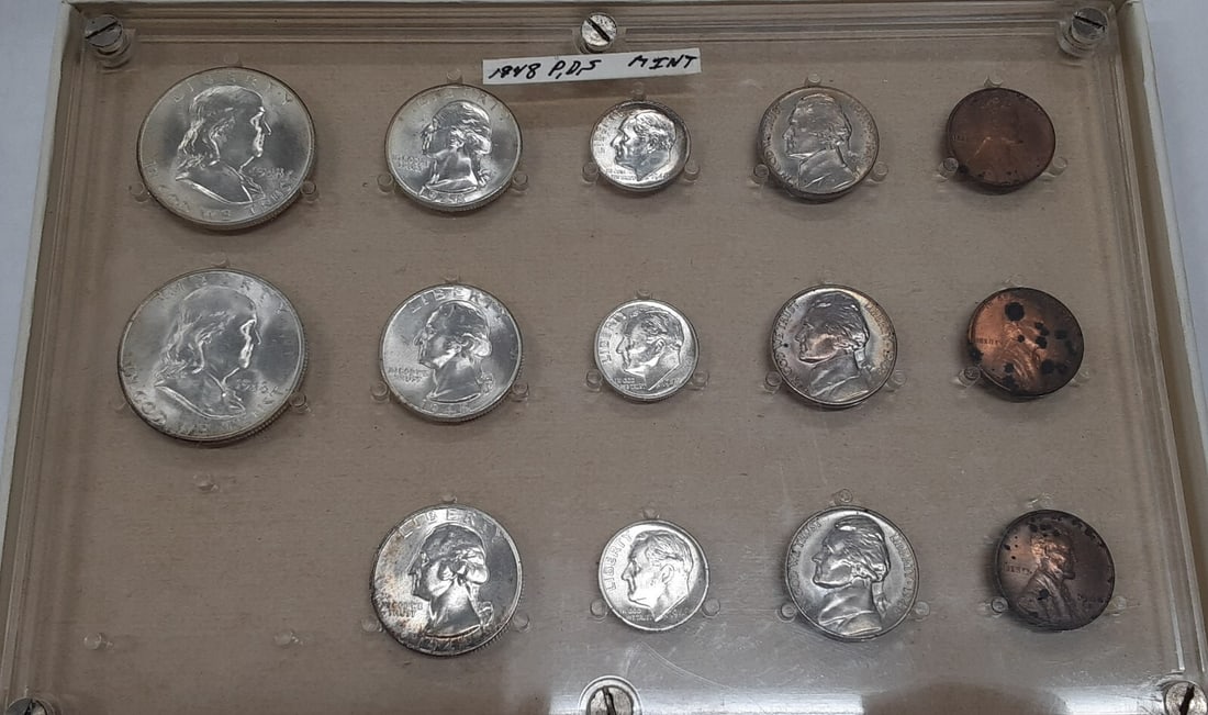 1948 Philadelphia Denver San Francisco Uncirculated 14-Coin US Set in Seitz Holder: 1948 Philadelphia Denver San Francisco Uncirculated 14-Coin US Set in Seitz Holder This is a 1948 United States uncirculated coin set from the Philadelphia, Denver, and San Francisco mints, presented 
