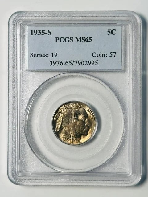 PCGS MS-65 1935-S 5 Cents Buffalo Nickel: PCGS MS-65 1935-S 5 Cents Buffalo Nickel 1935-S Buffalo Nickel graded MS 65 by PCGS. This pre-owned 5-cent coin is composed of nickel and was minted in San Francisco, USA. Specifications Coin Type: Bu