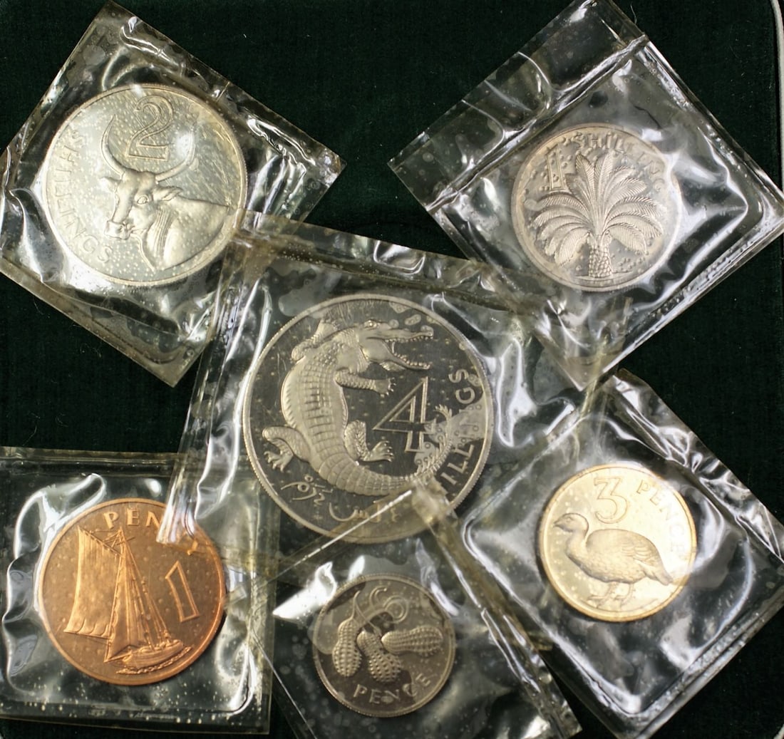 Six Piece 1966 Gambia Proof Coin Collection With Original Government Case: Six Piece 1966 Gambia Proof Coin Collection With Original Government Case This is a 1966 The Gambia 6-coin proof set presented in its original government packaging. The set includes Penny, 3 Pence, 6 