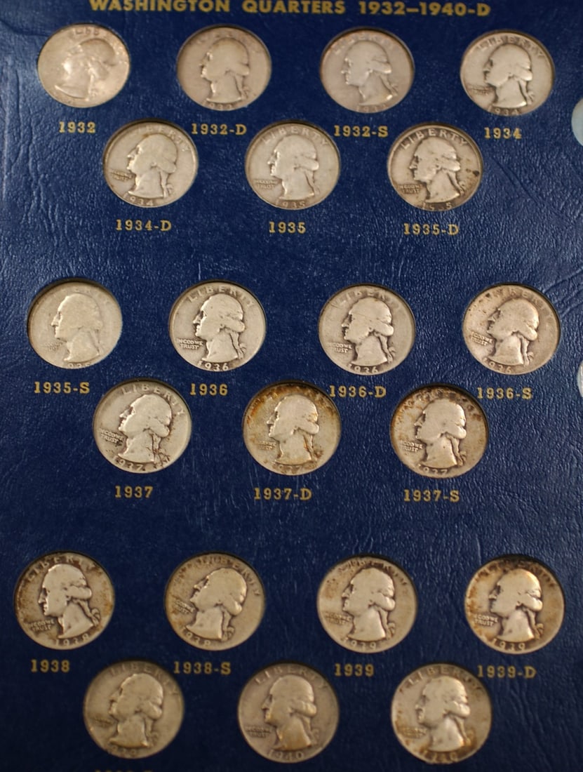 84-Piece Silver Washington Quarter Collection 1932-1964 in Whitman Album: 84-Piece Silver Washington Quarter Collection 1932-1964 in Whitman Album This is a complete collection of Washington Quarters dated 1932 to 1964, each composed of 90% silver. The set includes a total 
