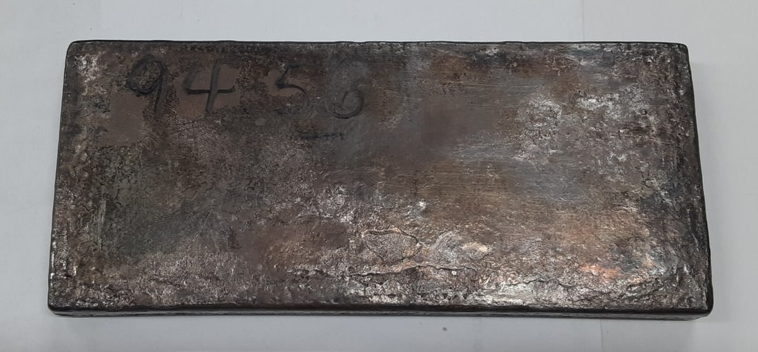 94.56oz Silver Bar Redeemed for Silver Certificates New York Assay Office: 94.56oz Silver Bar Redeemed for Silver Certificates New York Assay Office This U.S. Government silver bar weighs 94.56 ounces and was acquired at the New York City Assay Office in 1968, just prior to 