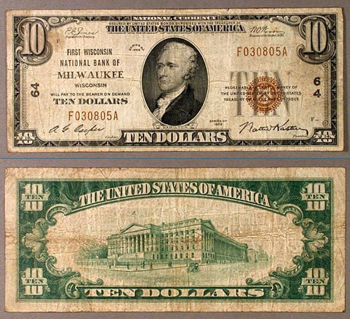 1929 T-1 $10 National Bank Note Milwaukee CH 64 Fine Plus: 1929 T-1 $10 National Bank Note Milwaukee CH 64 Fine Plus This is a 1929 T-1 $10 National Bank Note from Milwaukee, Wisconsin. The note is graded as Fine+ and is a pre-owned collectible currency. Spec