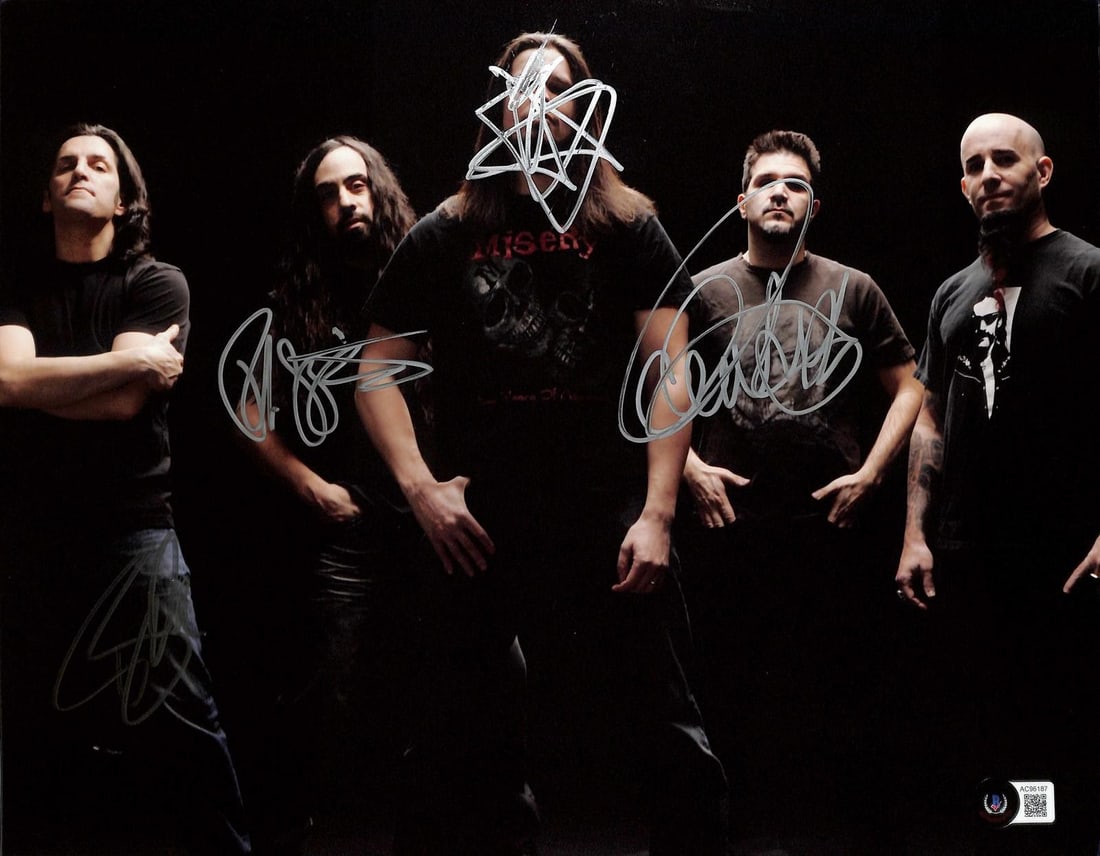 Anthrax 11x14 Signed Photo Beckett LOA X3: Anthrax 11x14 Signed Photo Beckett LOA X3 This 11x14 photograph features authentic signatures from Anthrax band members Charlie Benante, Rob Caggiano, and Frank Bello. The item has been hand-signed an