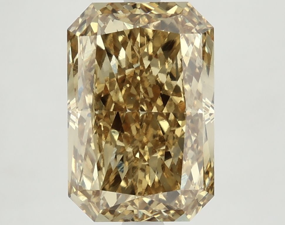 Loose Diamond - RADIANT 5.04ct Fancy Vivid Yellow VS2: Loose Diamond - RADIANT 5.04ct Fancy Vivid Yellow VS2 Source: This is a real non-mined Diamond that has been grown in a lab Shape: RADIANT Carats: 5.04 Color: Fancy Vivid Yellow Certification: NONE