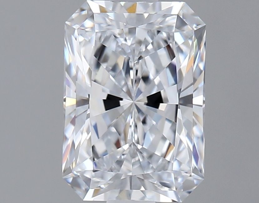 Loose Diamond - RADIANT 1.59ct D VVS2: Loose Diamond - RADIANT 1.59ct D VVS2 Source: This is a real non-mined Diamond that has been grown in a lab Shape: RADIANT Carats: 1.59 Color: D Clarity: VVS2 Certification: IGI Video: