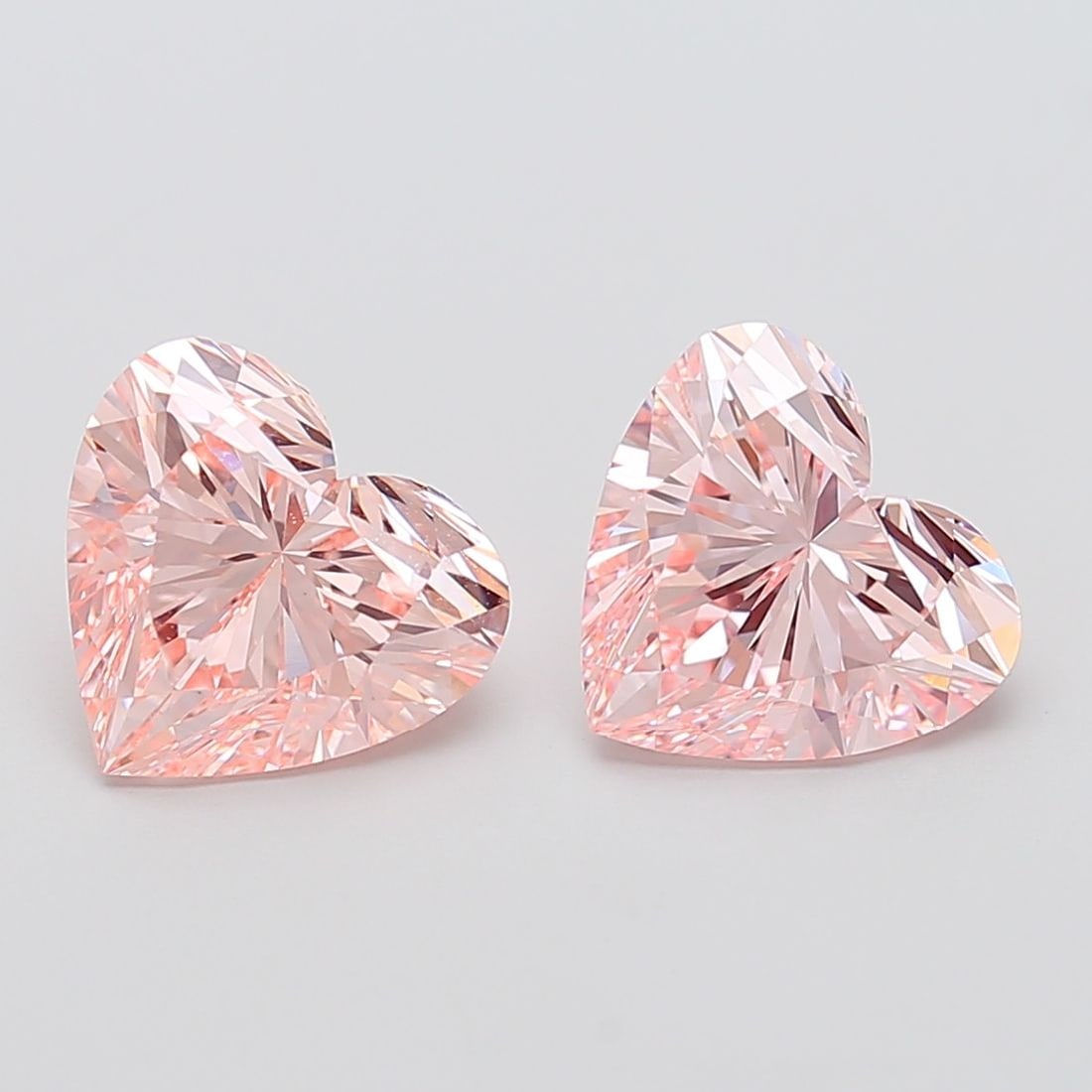 Loose Diamond - HEART 3.09ct Fancy Intense Pink VVS2: Loose Diamond - HEART 3.09ct Fancy Intense Pink VVS2 Source: This is a real non-mined Diamond that has been grown in a lab Shape: HEART Carats: 3.09 Color: Fancy Intense Pink Certification: IGI Video: