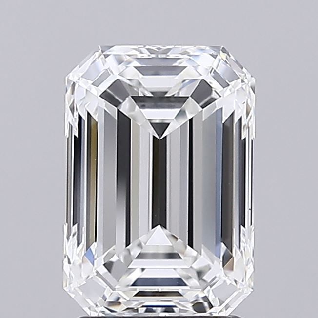 Loose Diamond - EMERALD 2.52ct F VS1: Loose Diamond - EMERALD 2.52ct F VS1 Source: This is a real non-mined Diamond that has been grown in a lab Shape: EMERALD Carats: 2.52 Color: F Clarity: VS1 Certification: IGI Video: