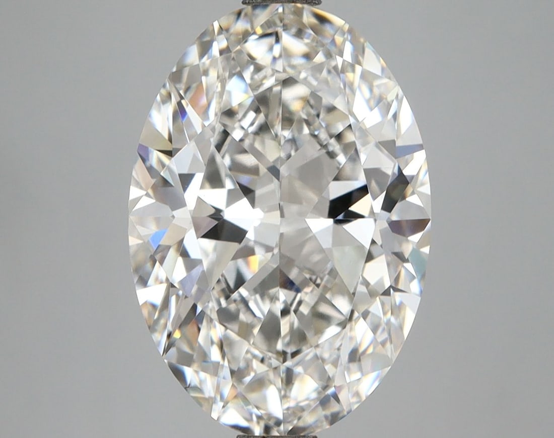 Loose Diamond - OVAL 5.02ct Fancy Vivid Blue VVS2: Loose Diamond - OVAL 5.02ct Fancy Vivid Blue VVS2 Source: This is a real non-mined Diamond that has been grown in a lab Shape: OVAL Carats: 5.02 Color: Fancy Vivid Blue Certification: IGI Video: